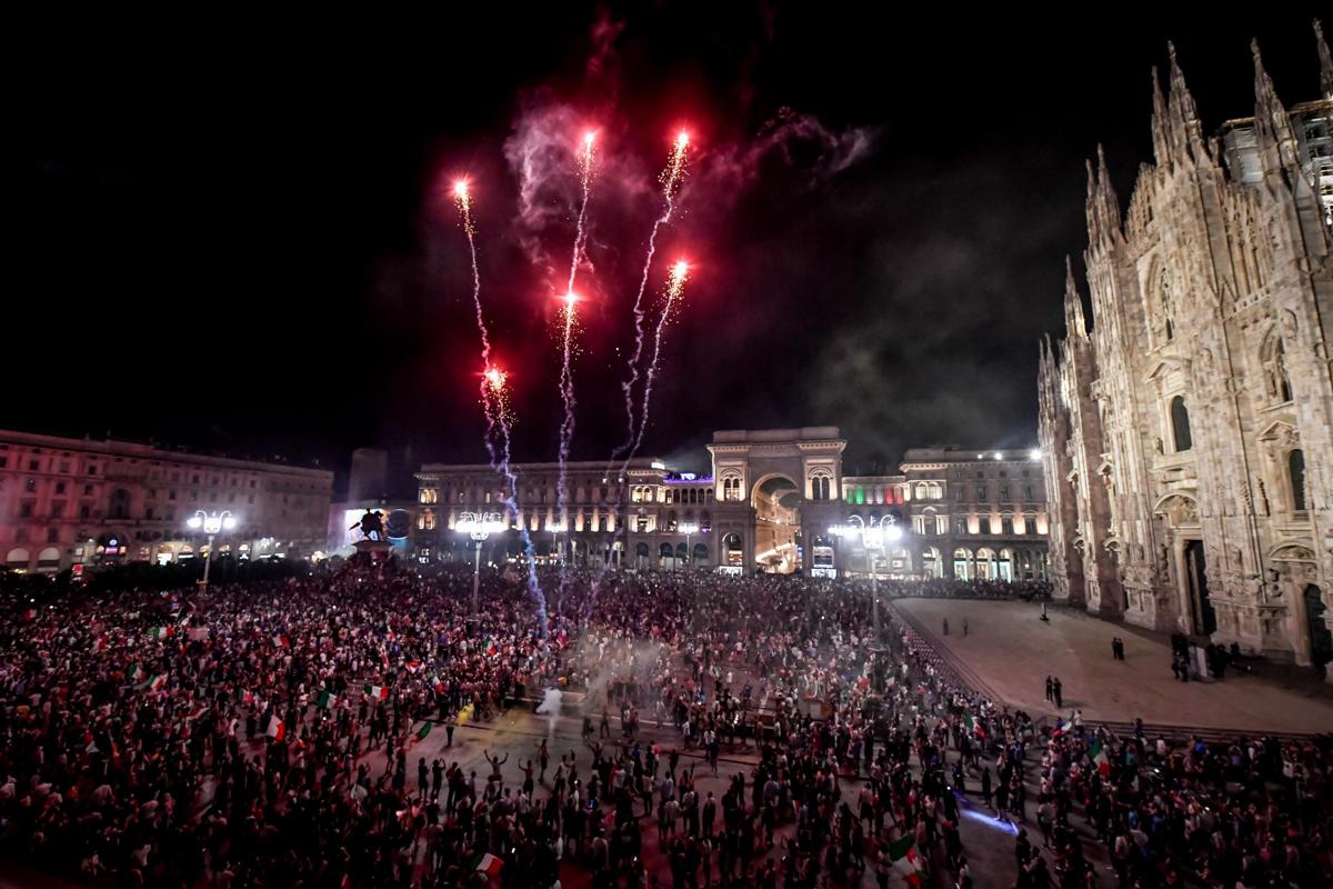 Italia vince Euro 2020: da Milano a Palermo è festa 53 anni dopo
