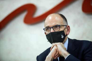 Pd, Letta vuole il seggio in palio a Siena. Ma ci sono la grana Mps  e lavoro