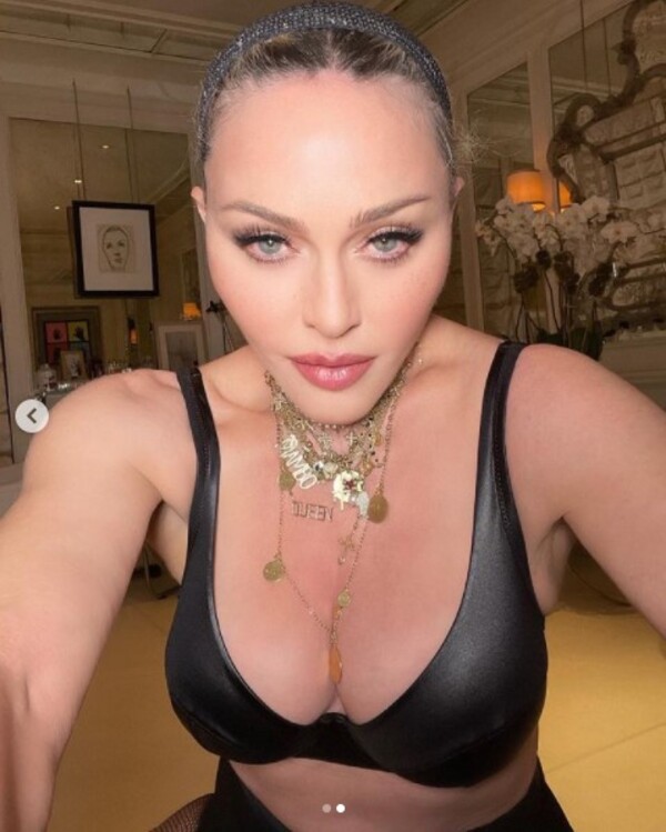 Madonna, come sei cambiata! I fans sconvolti dai cambiamenti di “Madame X” Madonna, come sei cambiata! I fans sconvolti dai cambiamenti di “Madame X”