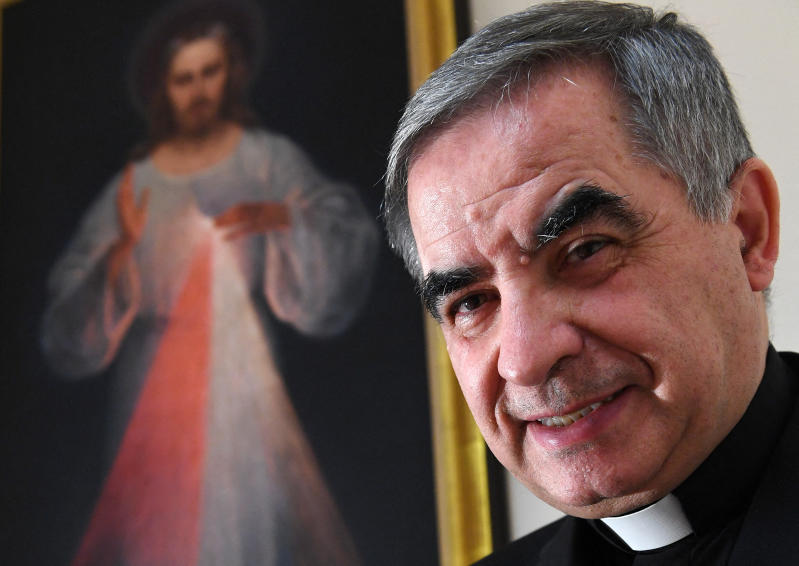 Vaticano, i cardinali volevano l’hotel Bulgari. “Louis Vuitton è già nostro?” Vaticano, i cardinali volevano l’hotel Bulgari. “Louis Vuitton è già nostro?”