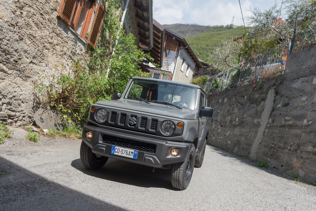 Suzuki Jimny Pro, il fuoristrada ‘da lavoro’ Suzuki Jimny Pro, il fuoristrada ‘da lavoro’