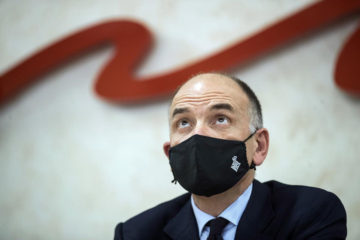 Letta fa come Renzi: “Se perdo a Siena lascio”. Sulla Giustizia botta ai 5s Letta fa come Renzi: “Se perdo a Siena lascio”. Sulla Giustizia botta ai 5s