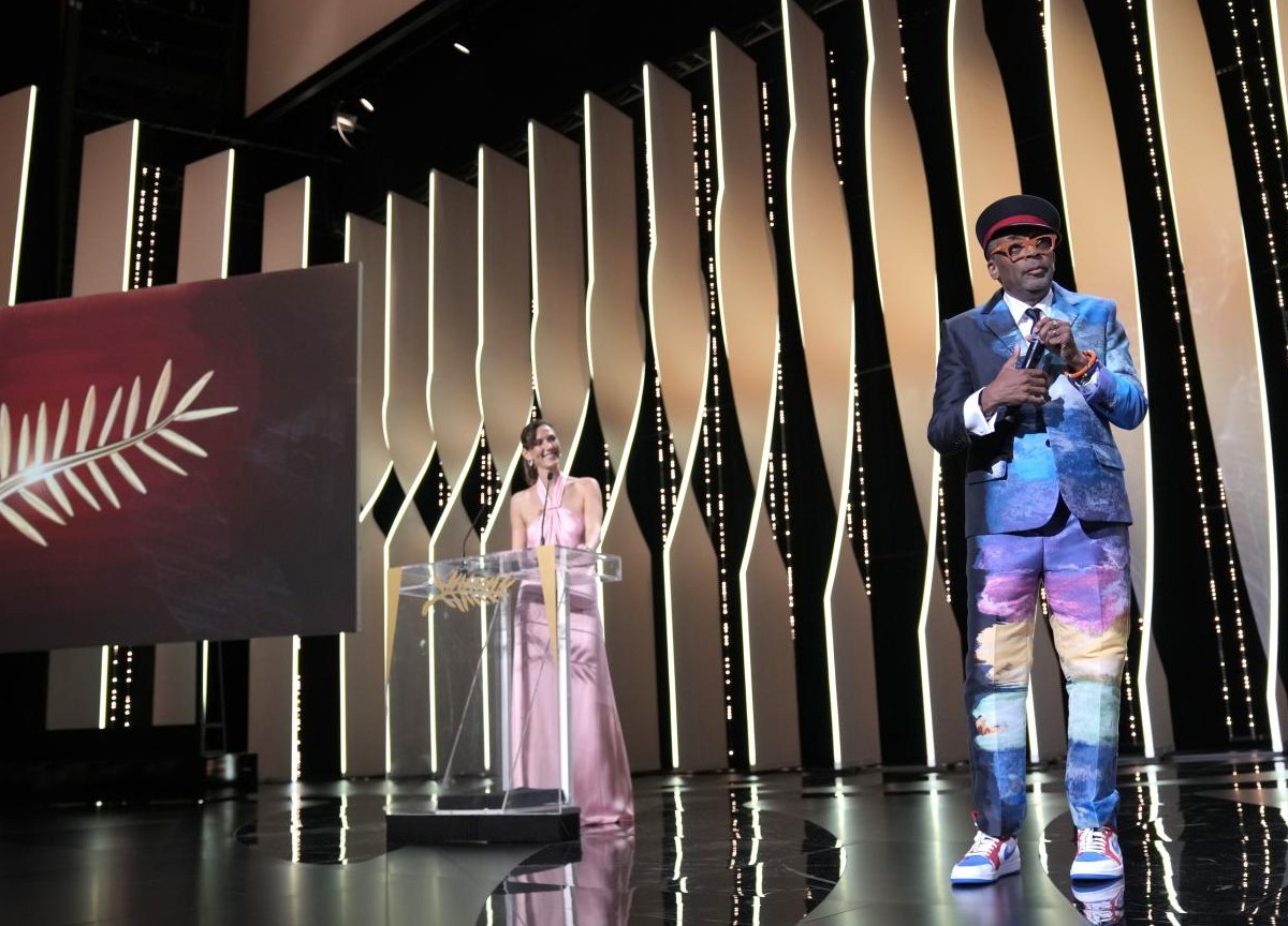 Cannes, scivolone di Spike Lee: spoilera in anticipo la Palma d’oro a Titane Cannes, scivolone di Spike Lee: spoilera in anticipo la Palma d’oro a Titane