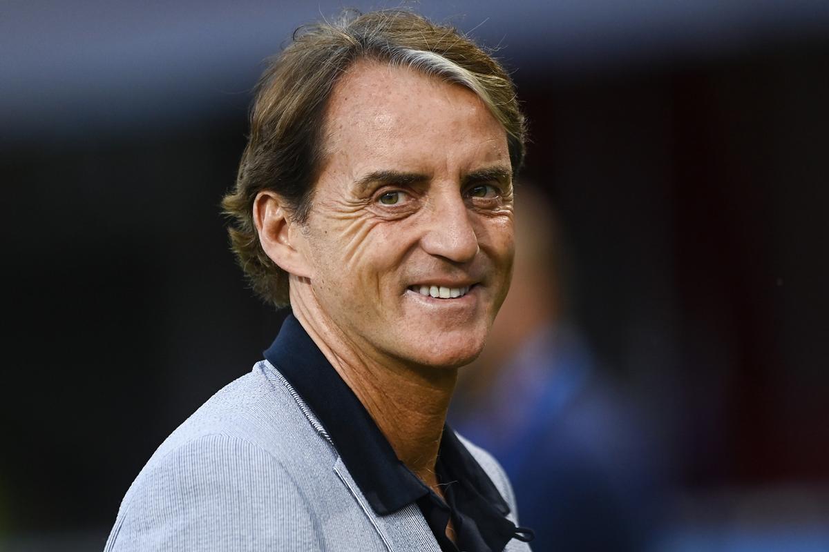 Puglia meta prediletta del calcio. Da Mancini a Sensi, ci vanno tutti in ferie Puglia meta prediletta del calcio. Da Mancini a Sensi, ci vanno tutti in ferie
