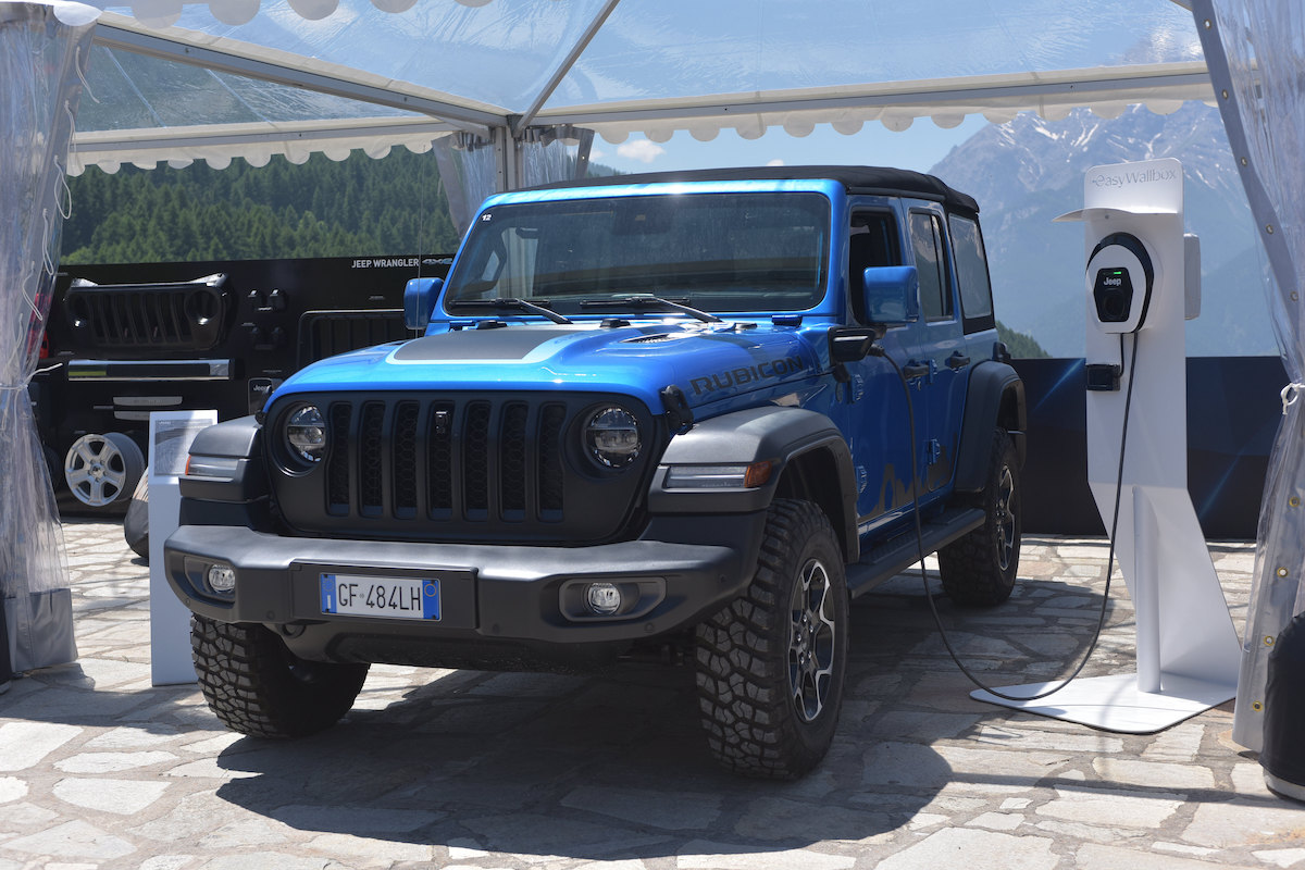 Mopar, presenta la nuova linea di accessori per la Jeep Wrangler 4xe