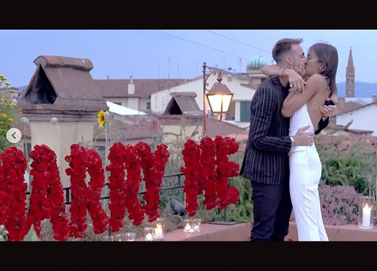 L’azzurro Castrovilli si sposa con l’ex Miss Italia Rachele Risaliti – FOTO L’azzurro Castrovilli si sposa con l’ex Miss Italia Rachele Risaliti – FOTO