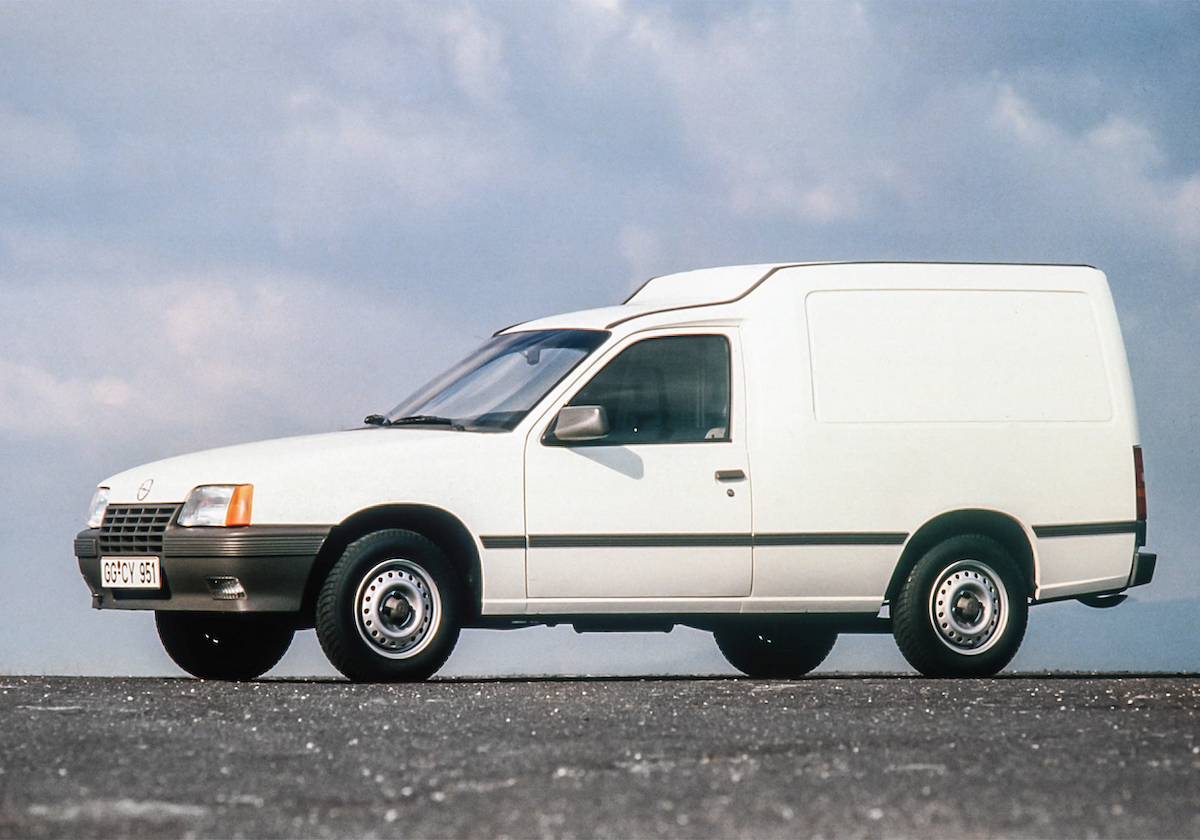 Opel Combo: l’evoluzione dei commerciali polivalenti Opel Combo: l’evoluzione dei commerciali polivalenti
