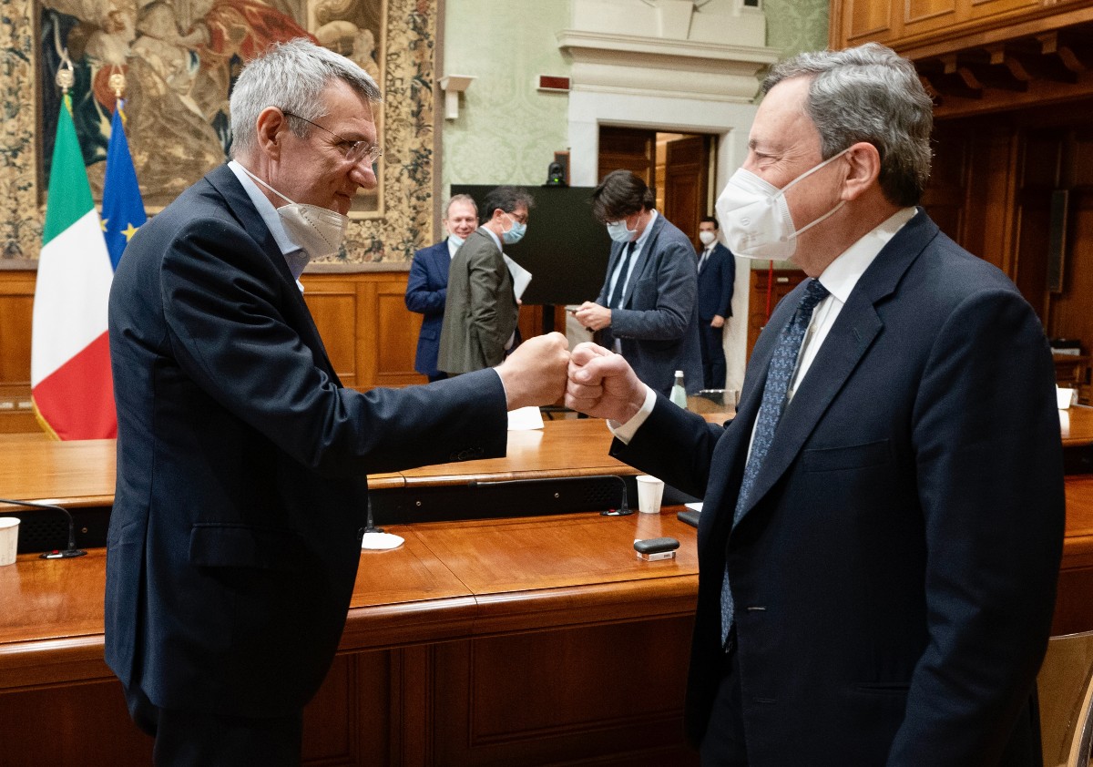 Cgil, Landini attacca: “Green pass per lavorare? Spero sia un colpo di caldo”