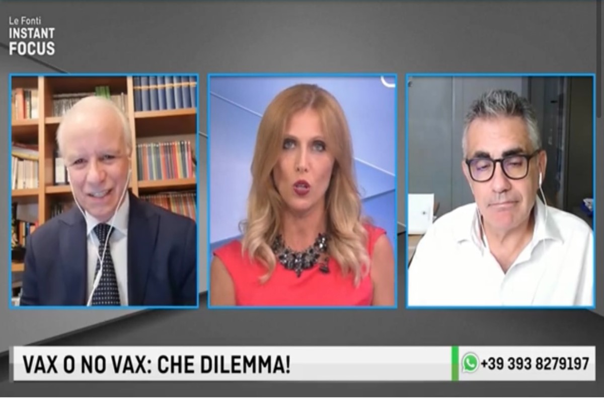 Vaccini under 12, Marcotti contro Pregliasco: “Vuole fare morire i bambini” Vaccini under 12, Marcotti contro Pregliasco: “Vuole fare morire i bambini”