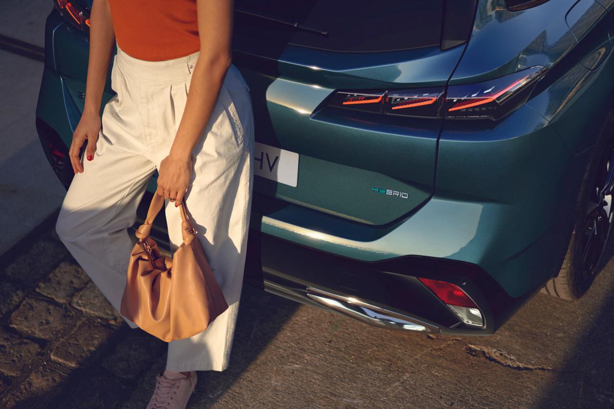 Ordinabile in Italia la nuova Peugeot 308 SW, prezzi a partire da 24.750 euro Ordinabile in Italia la nuova Peugeot 308 SW, prezzi a partire da 24.750 euro