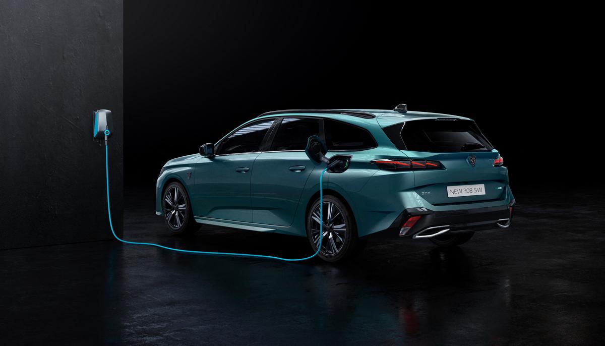Ordinabile in Italia la nuova Peugeot 308 SW, prezzi a partire da 24.750 euro Ordinabile in Italia la nuova Peugeot 308 SW, prezzi a partire da 24.750 euro