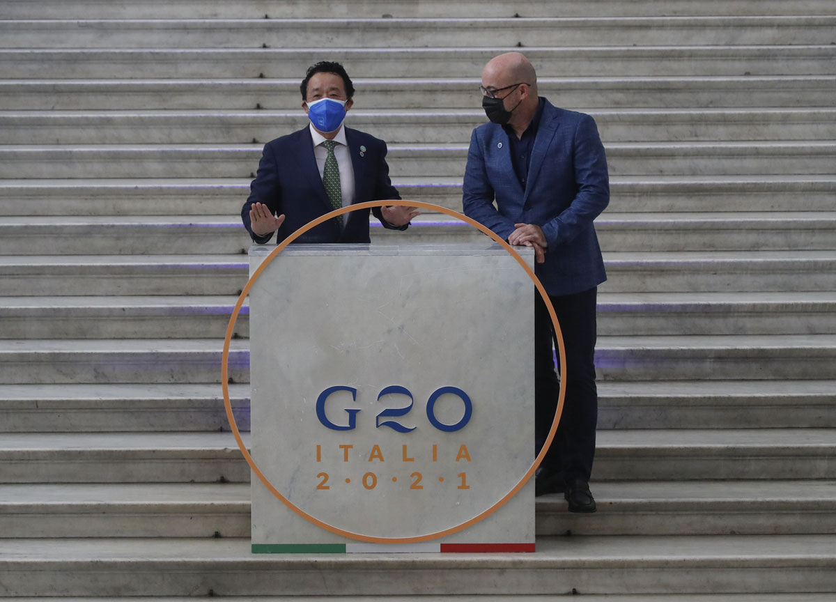 G20 Napoli, Cingolani: “Non dimentichiamo urgenza di azzerare emissioni CO2” G20 Napoli, Cingolani: “Non dimentichiamo urgenza di azzerare emissioni CO2”