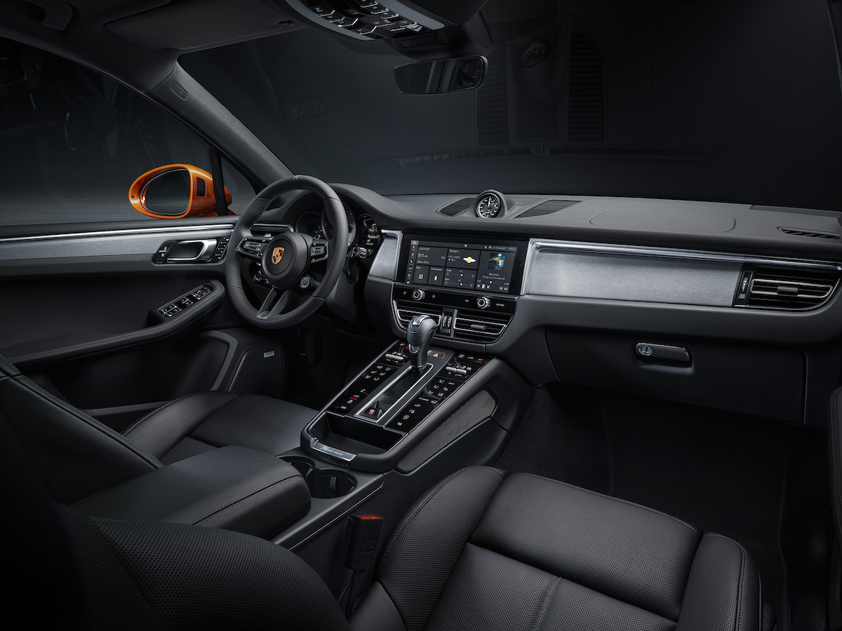 Porsche: più potente e sportivo di sempre, ecco il nuovo Macan