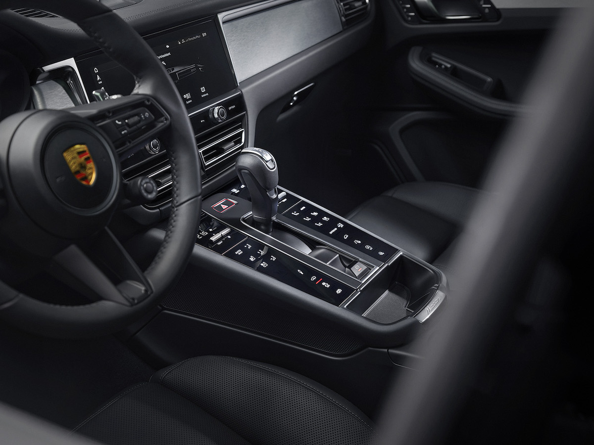 Porsche: più potente e sportivo di sempre, ecco il nuovo Macan