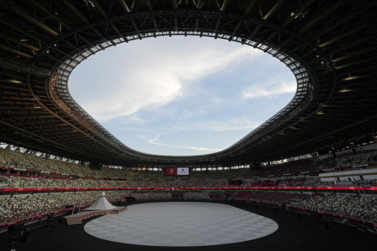 Tokyo 2020, cerimonia d’apertura Olimpiadi al via: proteste fuori dallo stadio Tokyo 2020, cerimonia d’apertura Olimpiadi al via: proteste fuori dallo stadio