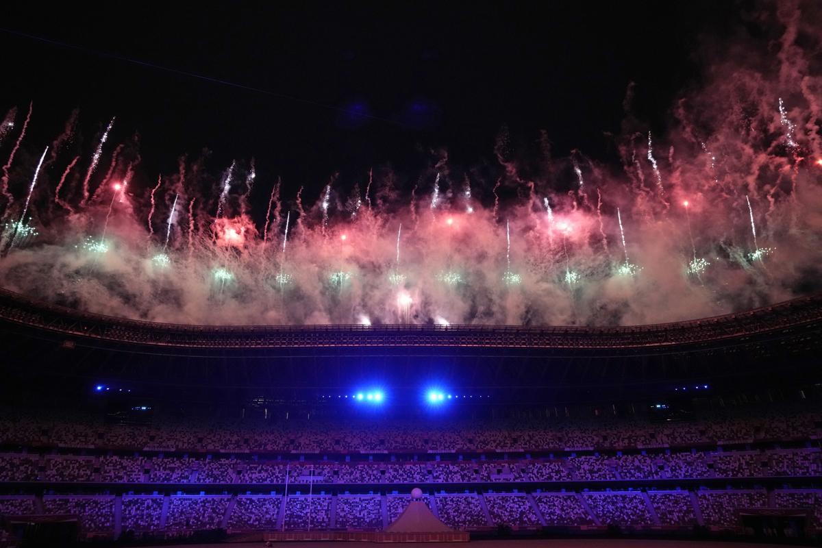 Tokyo 2020, cerimonia d’apertura Olimpiadi al via: proteste fuori dallo stadio Tokyo 2020, cerimonia d’apertura Olimpiadi al via: proteste fuori dallo stadio