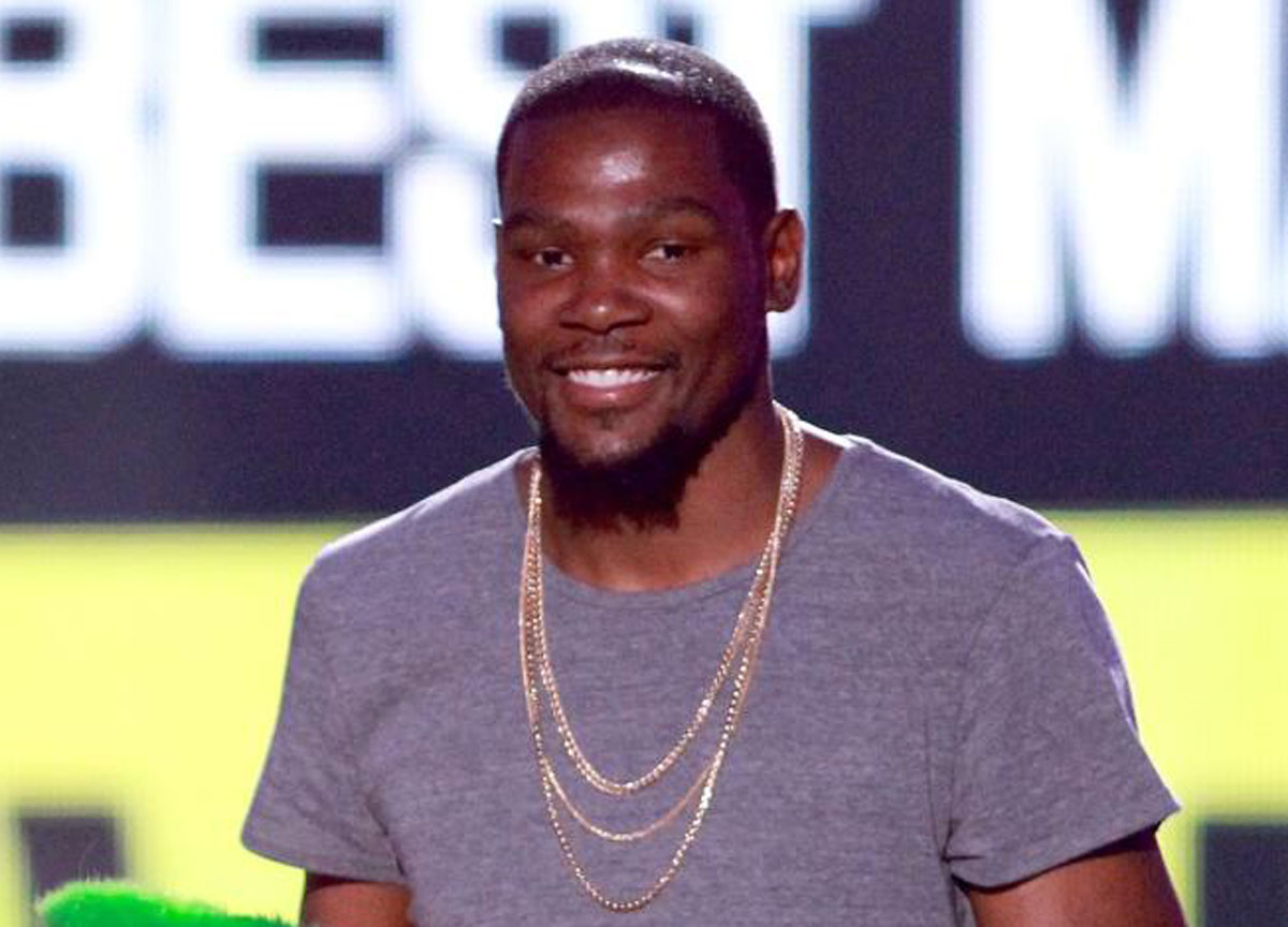 Olimpiadi di Tokyo, ecco i 10 atleti più pagati. Kevin Durant il più ricco Olimpiadi di Tokyo, ecco i 10 atleti più pagati. Kevin Durant il più ricco