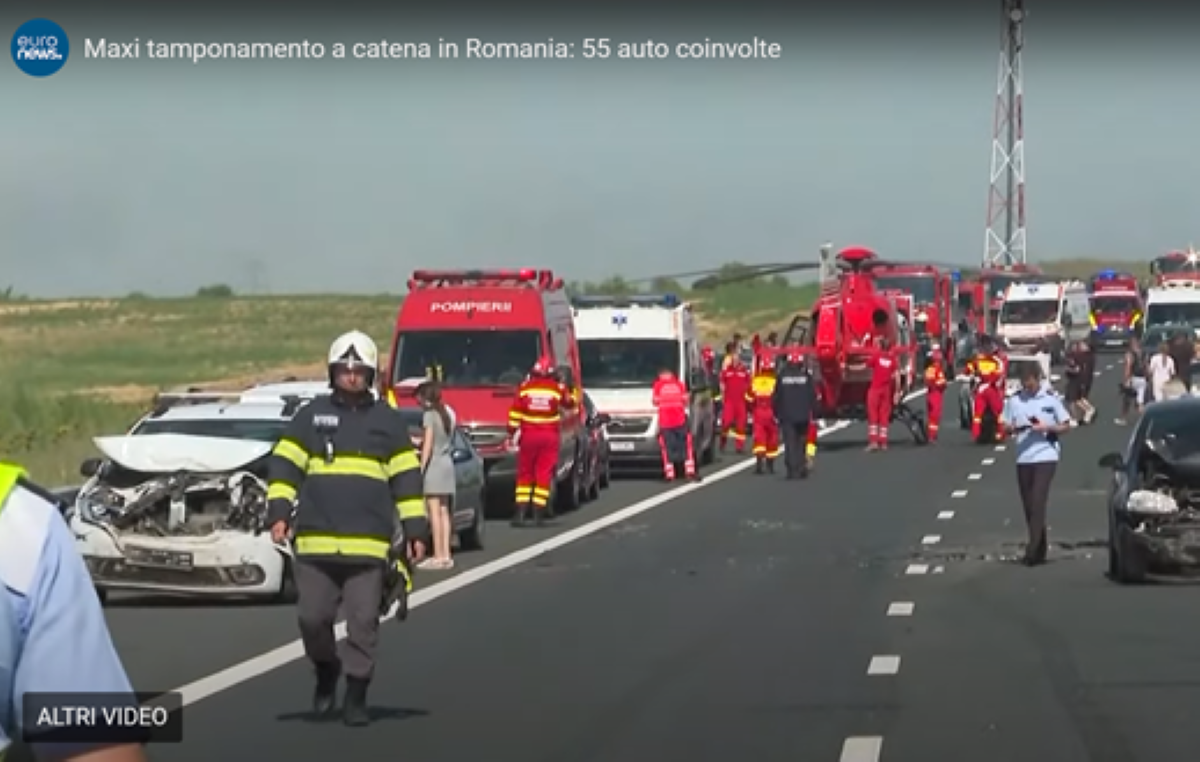 Maxi tamponamento a catena: 55 auto coinvolte