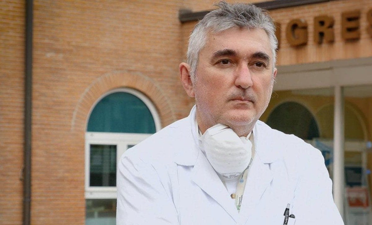 Morte De Donno, sui social dilagano le teorie del complotto: “L’hanno zittito” Morte De Donno, sui social dilagano le teorie del complotto: “L’hanno zittito”