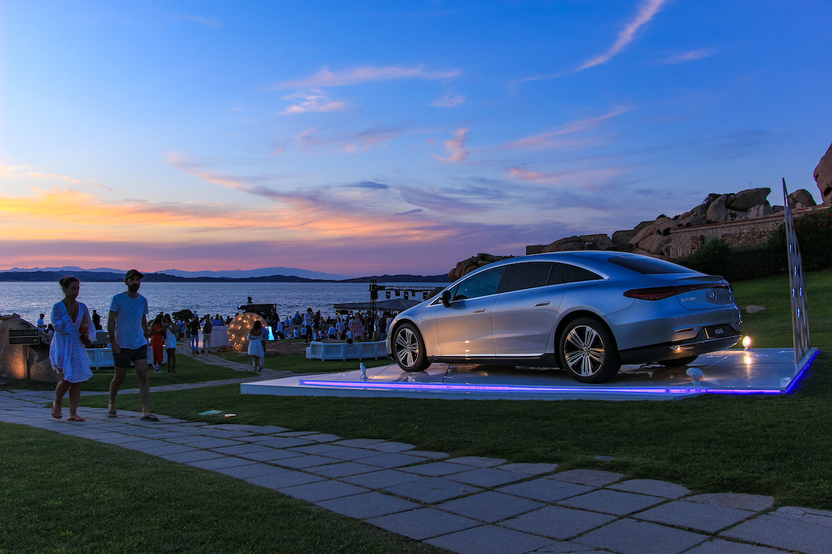 La rivoluzione elettrica di Mercedes Benz La rivoluzione elettrica di Mercedes Benz