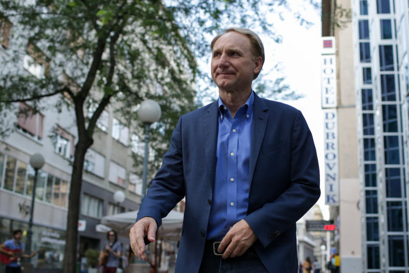 Dan Brown, il libro del mistero: online manuale sull’amore che non arriva mai Dan Brown, il libro del mistero: online manuale sull’amore che non arriva mai