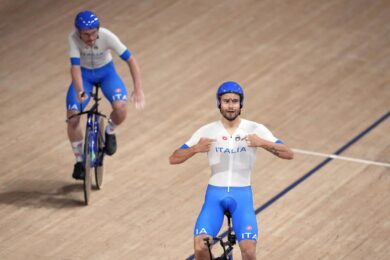 Tokyo 2020, Ganna mostruoso: ciclismo su pista oro ma flop azzurro a squadre