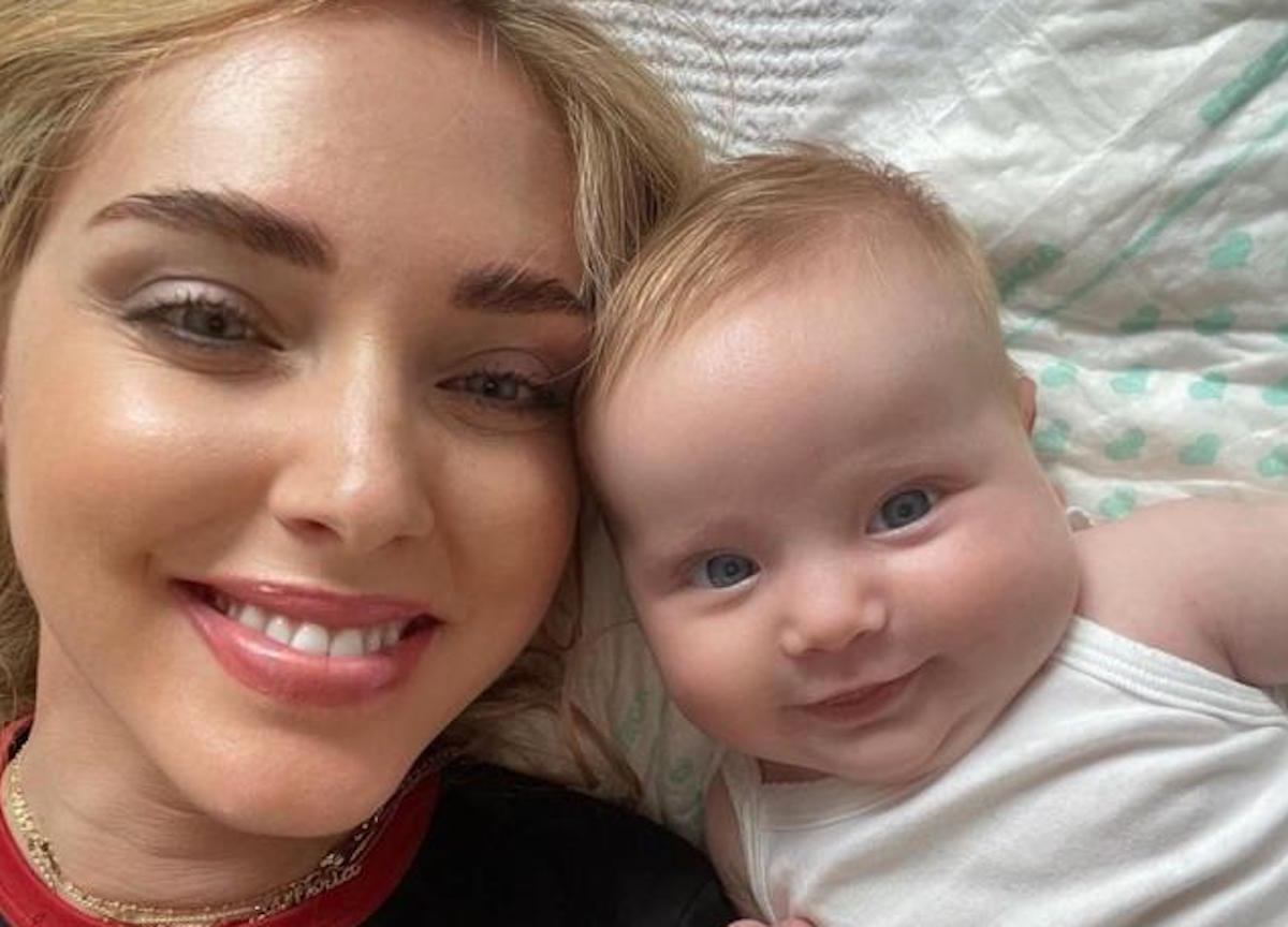 Tata Ferragni, quanto guadagna? Ecco lo stipendio di tata Rosalba Tata Ferragni, quanto guadagna? Ecco lo stipendio di tata Rosalba