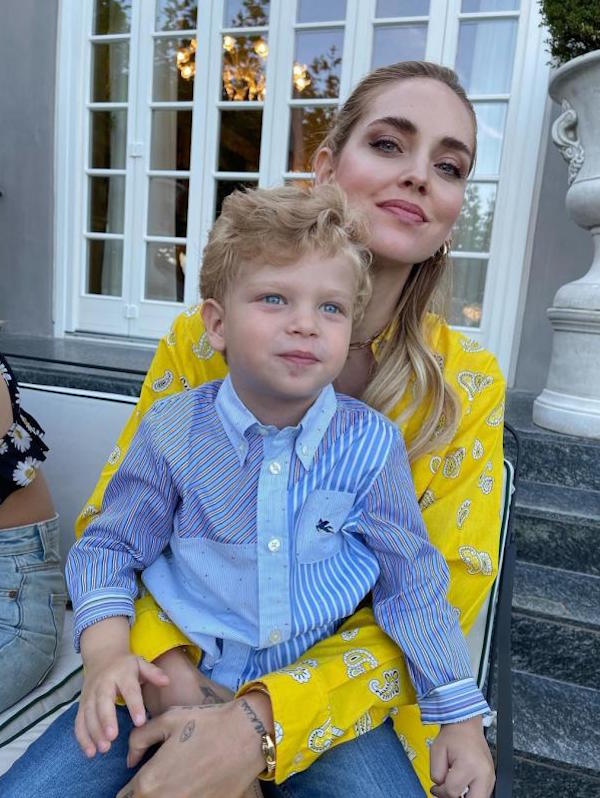 Tata Ferragni, quanto guadagna? Ecco lo stipendio di tata Rosalba Tata Ferragni, quanto guadagna? Ecco lo stipendio di tata Rosalba
