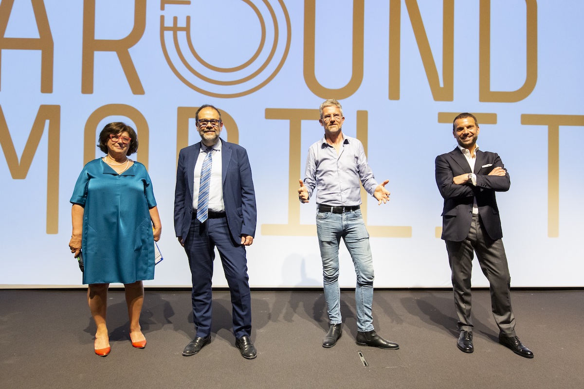Successo per il primo Peugeot Electric Experience,