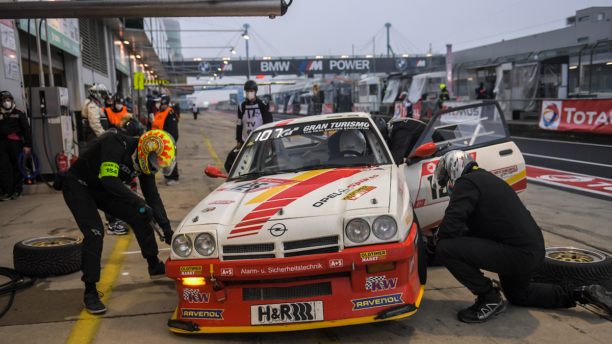 Il ritorno della Opel manta alle 24 del Nürburgring 2021 Il ritorno della Opel manta alle 24 del Nürburgring 2021