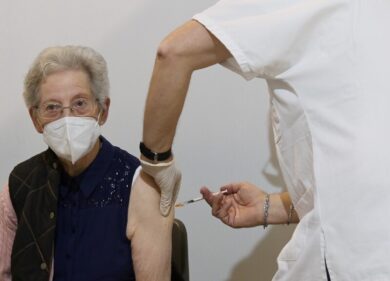 Coronavirus, bimbo di 2 anni in rianimazione col padre. “Ho tampone negativo”