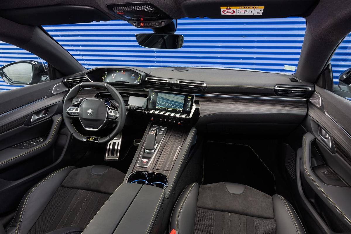 Nuova 508 Peugeot Sport Engineered, raccoglie la sfida