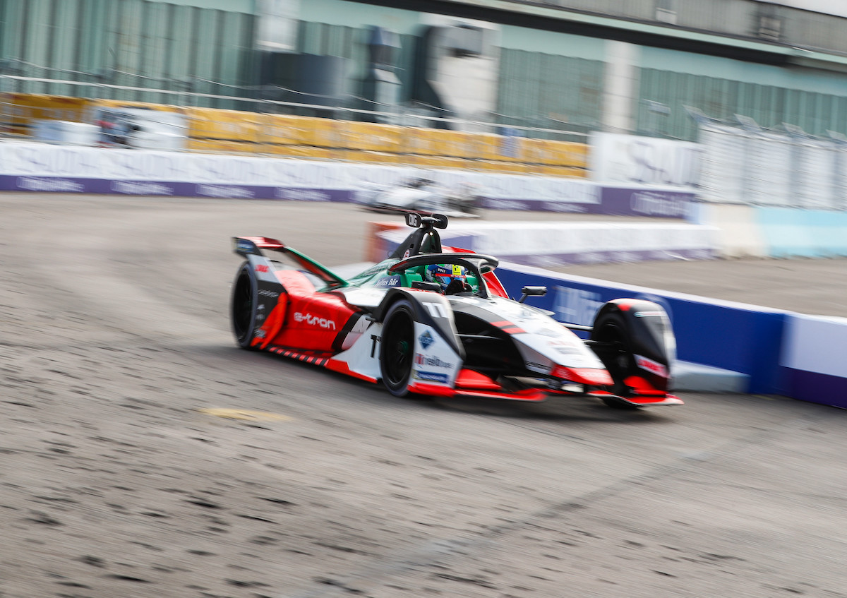 FE. ePrix Berlino, Di Grassi porta al successo Audi in Gara 1 FE. ePrix Berlino, Di Grassi porta al successo Audi in Gara 1