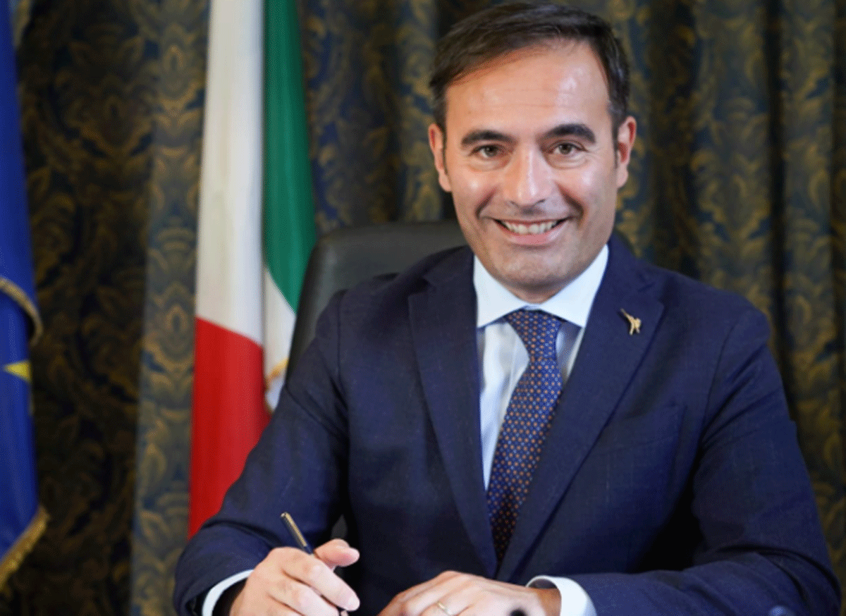 Scuola, come sarà la ripresa: rischio dad, assunzioni, bambini… Le risposte Scuola, come sarà la ripresa: rischio dad, assunzioni, bambini… Le risposte
