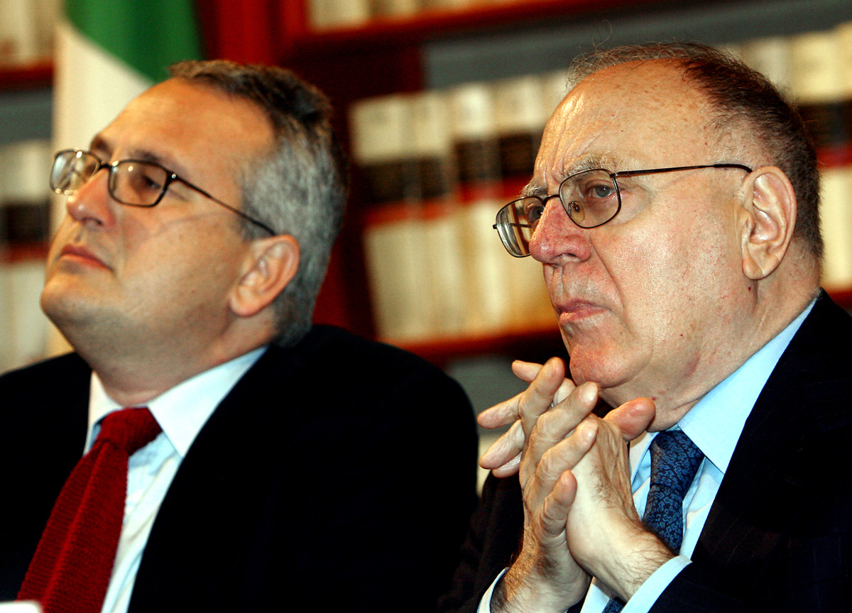 Formica: “Socialismo del futuro? Civiltà democratica, contro globalizzazione” Formica: “Socialismo del futuro? Civiltà democratica, contro globalizzazione”