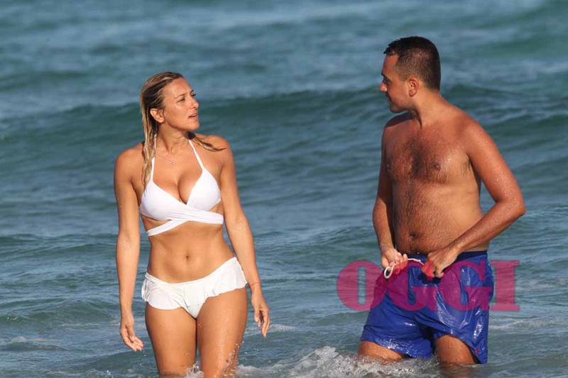 Di Maio al mare mentre l’Afghanistan brucia: la polemica infiamma l’Aula Di Maio al mare mentre l’Afghanistan brucia: la polemica infiamma l’Aula