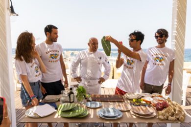 Alessandro Enriquez crea un pop up resort tra moda, glamour e cibo