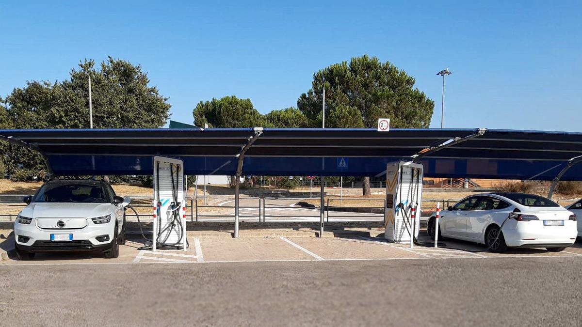 Free to X-Autostrade, nuova stazione di ricarica ultra fast a Roma