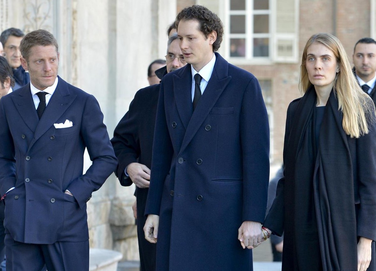 Agnelli, Marella aveva già dato tutto a John. Margherita, la firma è tombale Agnelli, Marella aveva già dato tutto a John. Margherita, la firma è tombale