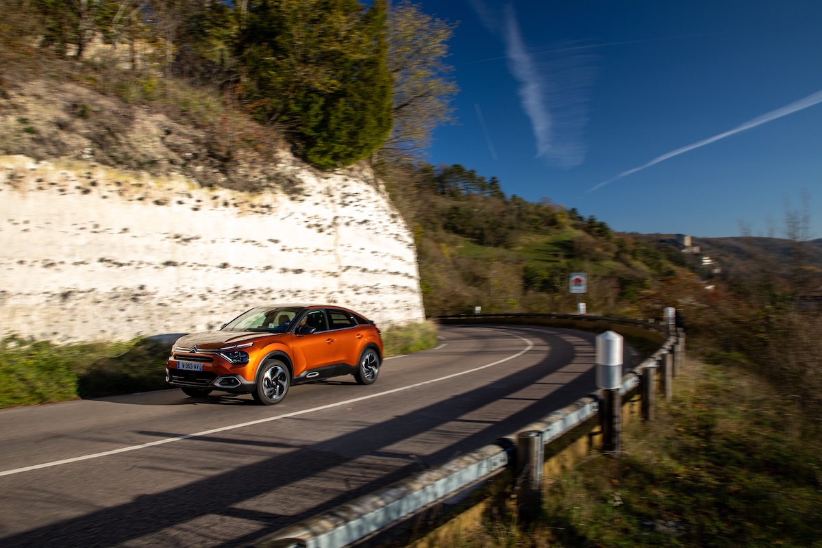 Citroen: guida semi-autonoma di livello 2 per vacanze in sicurezza