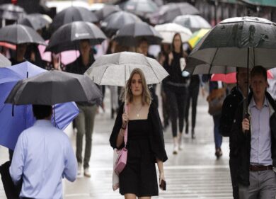 Meteo estate ko, addio caldo. Crollo termico e temporali da Nord a Sud