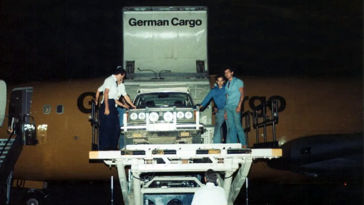 Opel Frontera il giro del mondo in 21 giorni