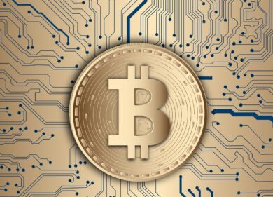 Bitcoin, PayPal apre alle transazioni nel Regno Unito