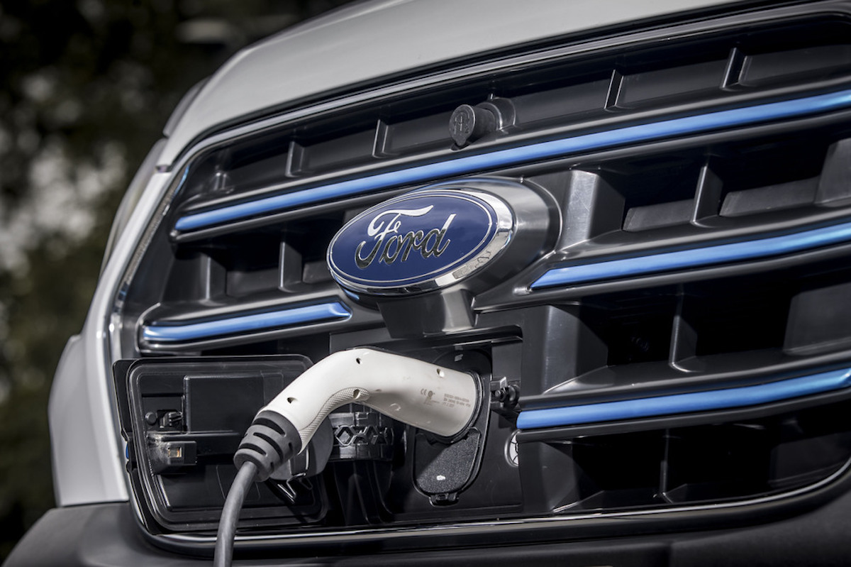 Debutta il nuovo Ford E-Transit 100% elettrico