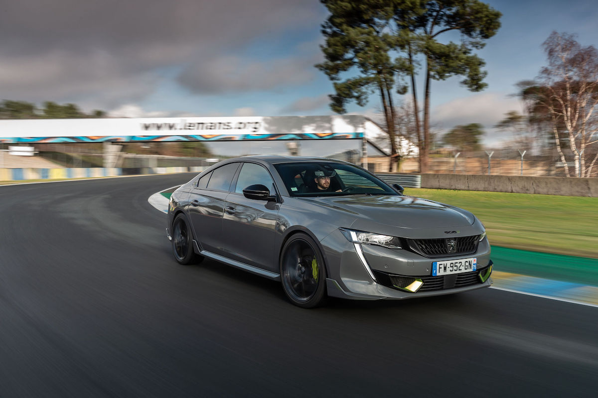 Il recupero di energia  esalta le prestazioni  della Peugeot 508 PSE