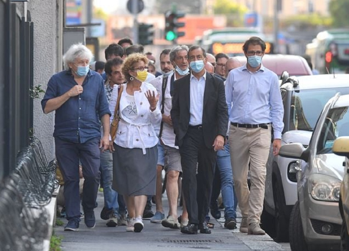 Sala: “Via Padova è cambiata”. Ma la Lega: “Non conosce le periferie” Sala: “Via Padova è cambiata”. Ma la Lega: “Non conosce le periferie”