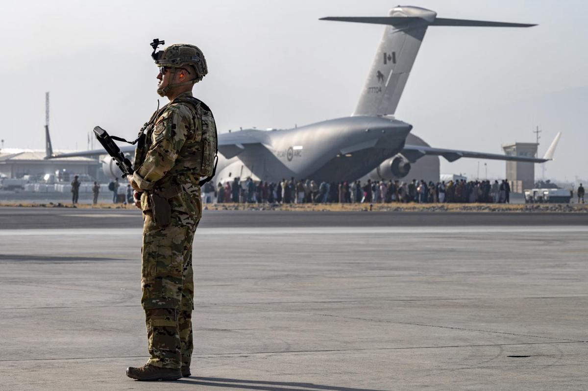 Afghanistan, altro attentato probabile. Ed è sparito il leader dei talebani Afghanistan, altro attentato probabile. Ed è sparito il leader dei talebani