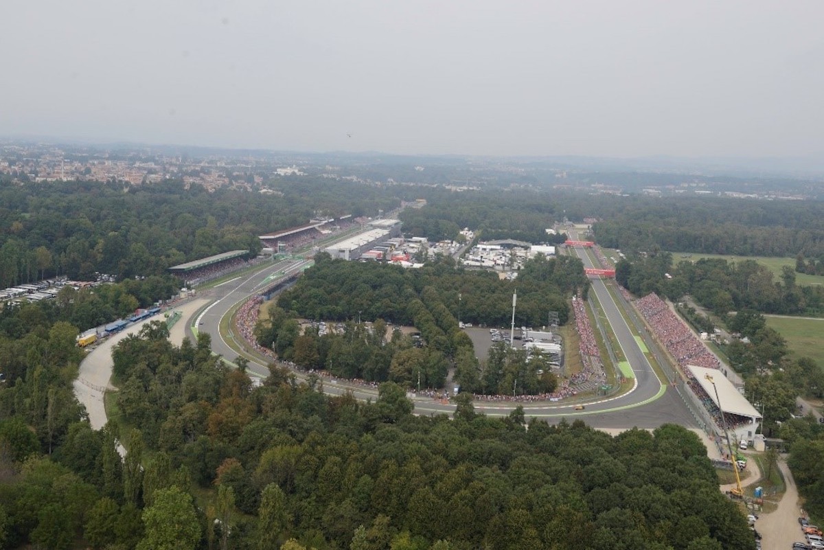 Autodromo di Monza, la parabolica dedicata a Michele Alboreto Autodromo di Monza, la parabolica dedicata a Michele Alboreto
