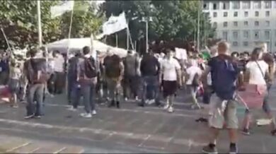 Il corteo dei no green pass e quella grande (e giusta) voglia di repressione