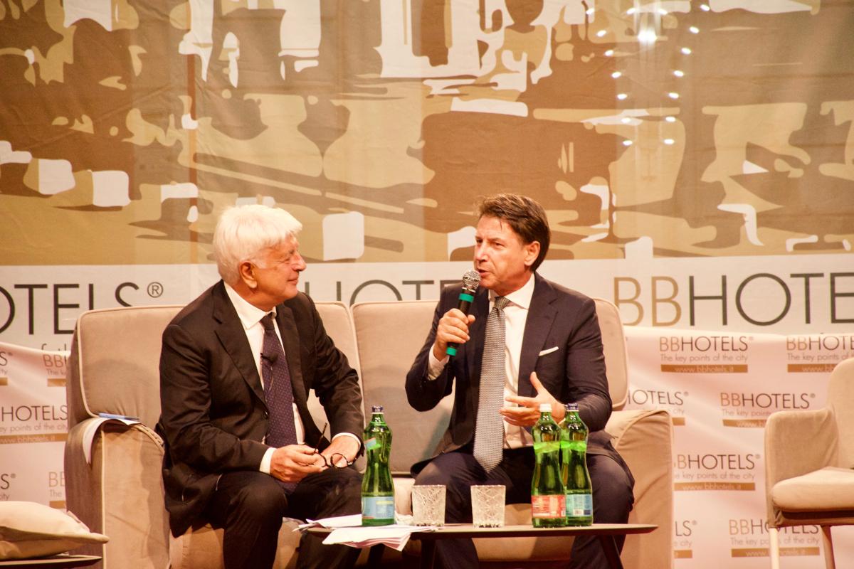 Svolta Conte, niente voto nel 2022. L’annuncio a La Piazza di Affaritaliani.it Svolta Conte, niente voto nel 2022. L’annuncio a La Piazza di Affaritaliani.it